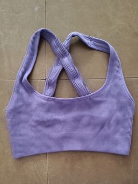 Ribbed Lavender Crossback Sports Bra - Women
